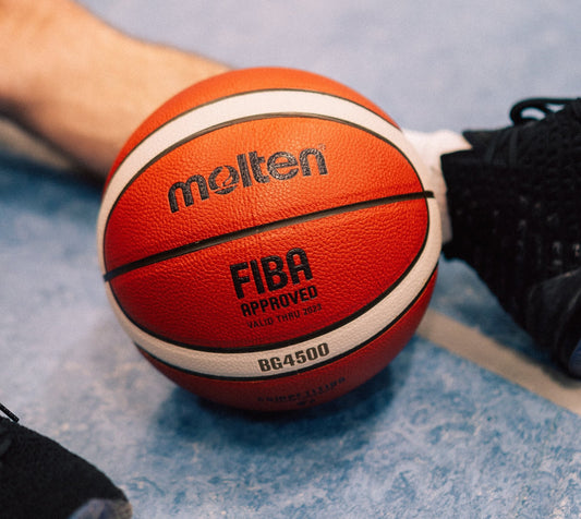 Características de los balones de baloncesto Molten: guía completa para elegir el tuyo - Molten Colombia