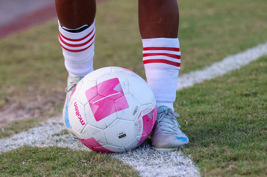 Molten Vantaggio F5N3555-P: el balón que impulsa la evolución del fútbol femenino - Molten Colombia