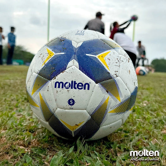 ¿Todos los balones sirven para todos los terrenos de fútbol? - Molten Colombia
